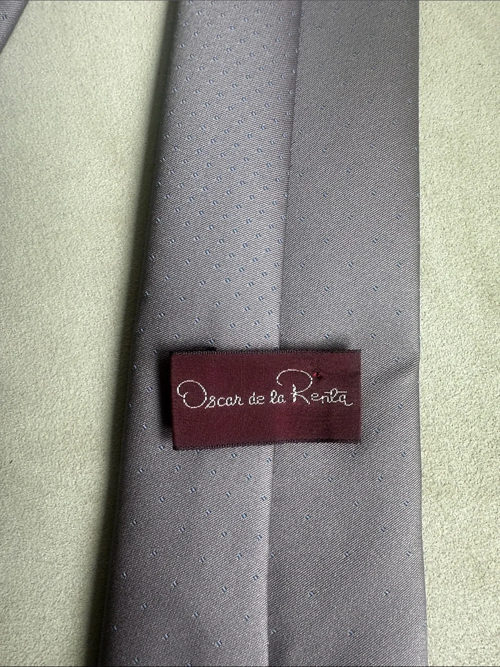 Oscar de la Renta sophisticated slate